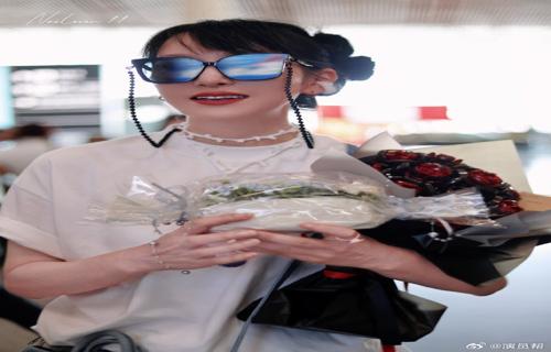 总之成都世运会即将开幕人形机器人矩阵和众多科技元素将为这场盛会增添无限光彩让我们共同期待这场科技与艺